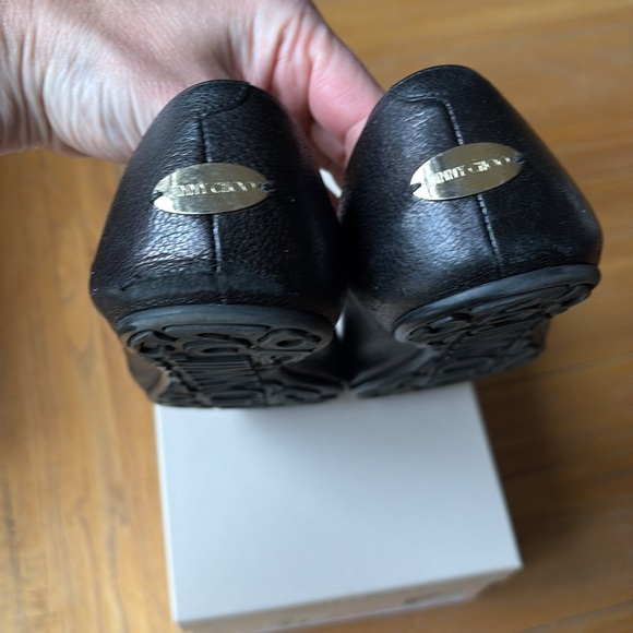Jimmy Choo black flats - Picture 4 of 6